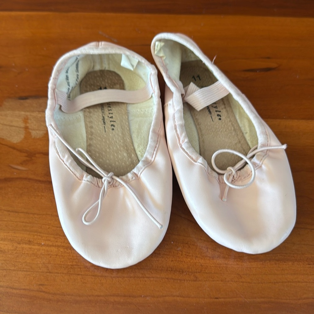 Pink ballet flats size 11
